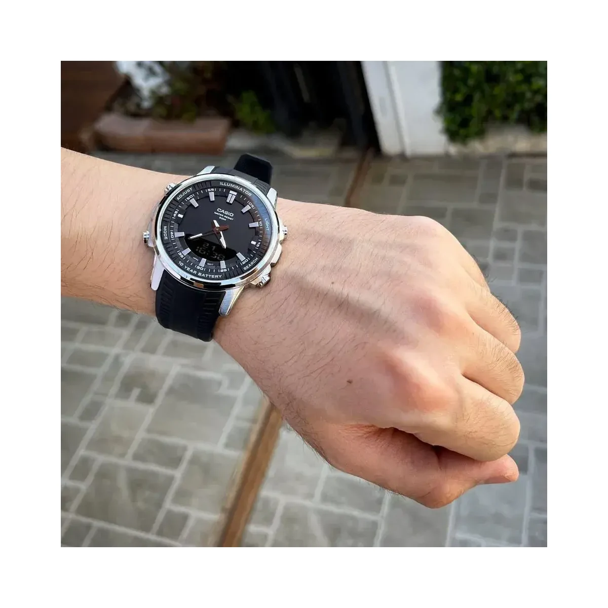 CASIO AMW-880-1AVDF — наручные часы