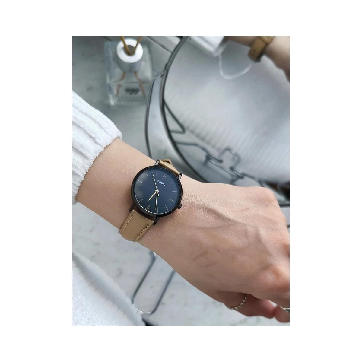 CASIO LTP-VT02BL-1A — наручные часы