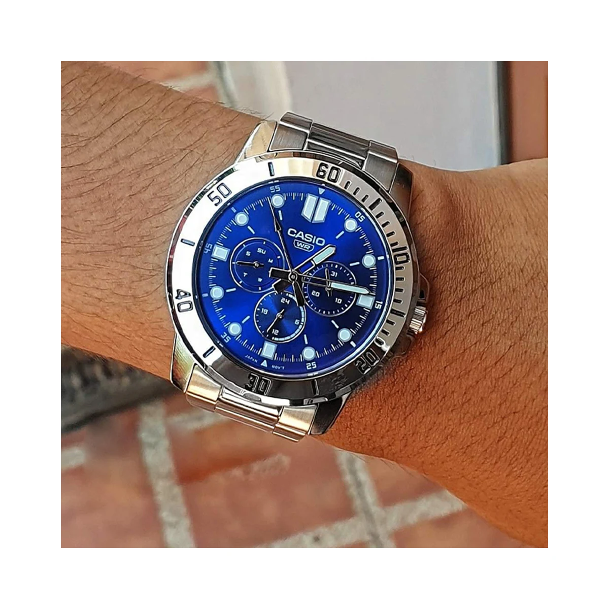 CASIO MTP-VD300D-2E